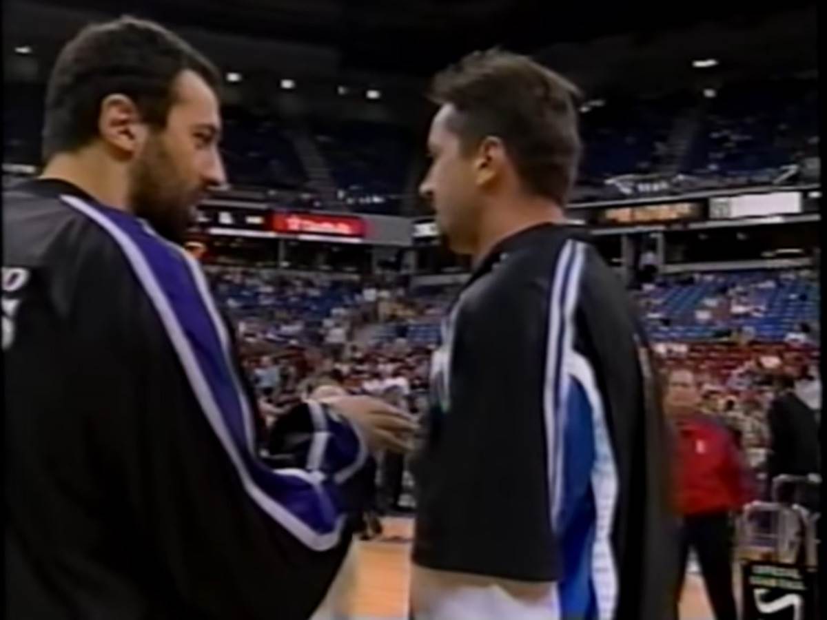 Vlade Divac, Toni Kukoc (3).jpg