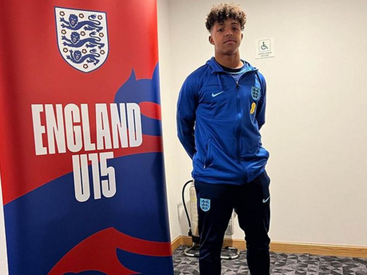 Luis Zečević Džon kao kadetski reprezentativac Engleske