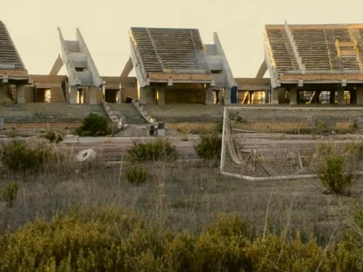 Napušteni stadion San Elija (12).jpg