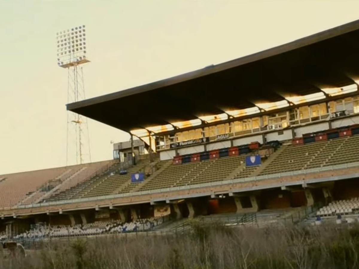 Napušteni stadion San Elija (13).jpg