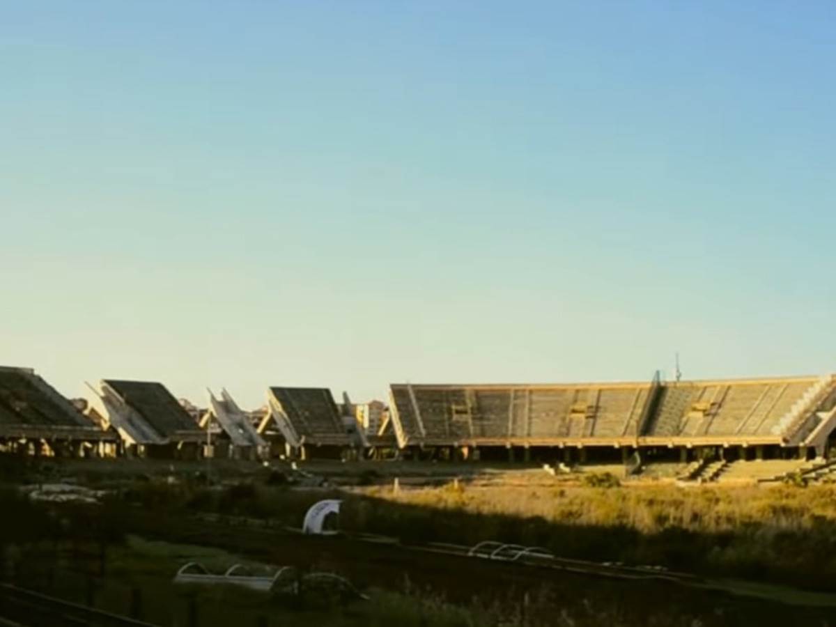 Napušteni stadion San Elija (16).jpg