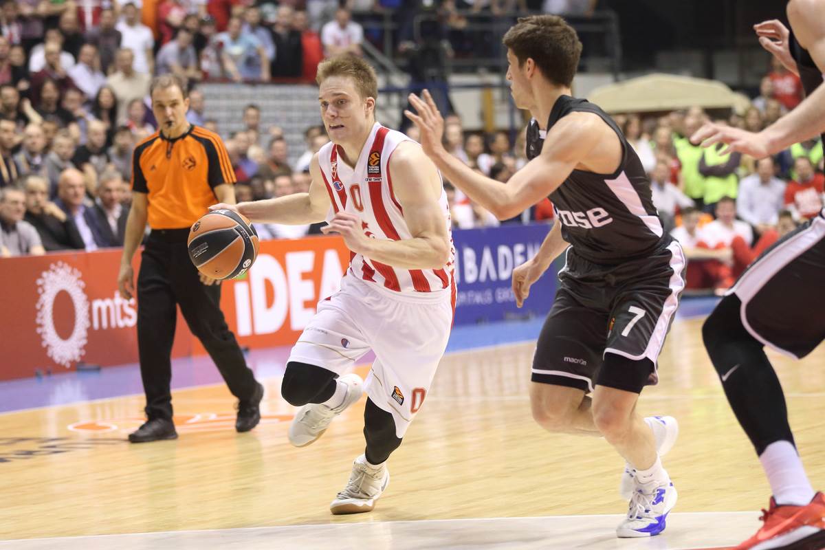 Nate Wolters (4) copy.jpg