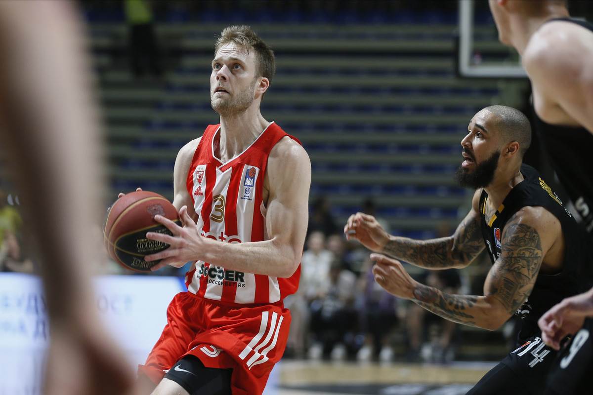 Nate Wolters (13) copy.jpg