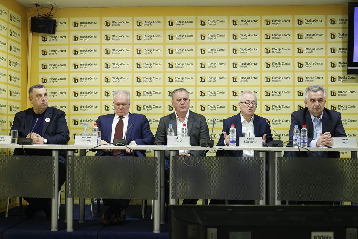 Konferencija za štampu pokreta MI glas iz naroda