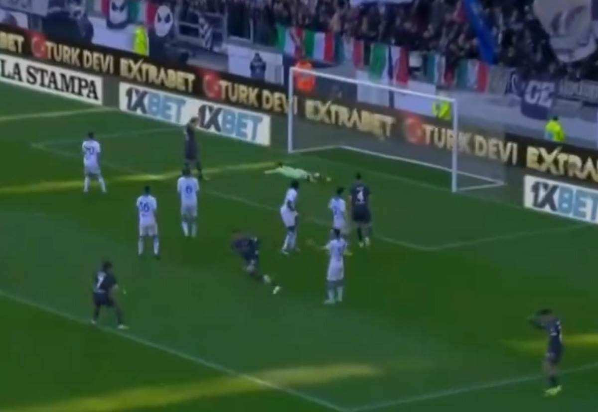 Vlahović gol (1).jpg