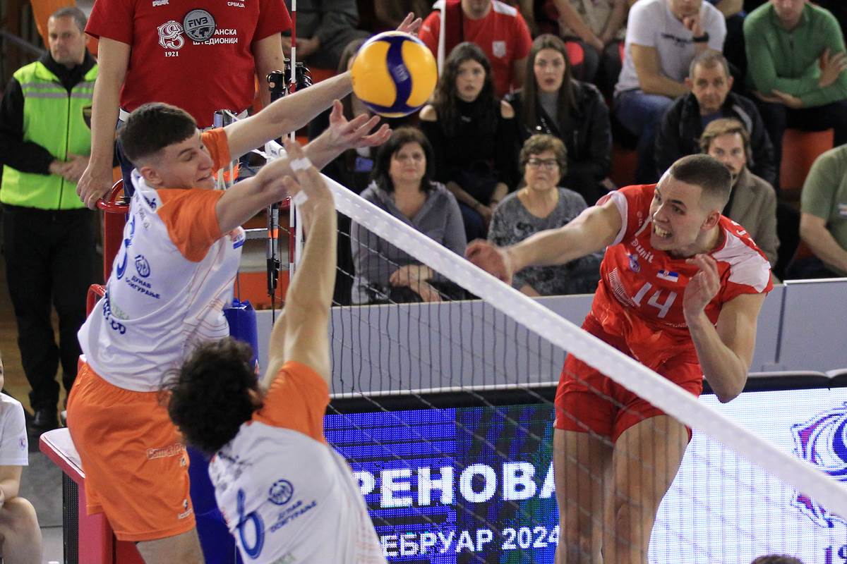 Vojvodina, Mladi Radnik (25).JPG