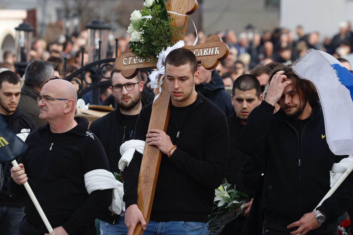 Opelo u Bolecu Stefan Savic (3).jpg