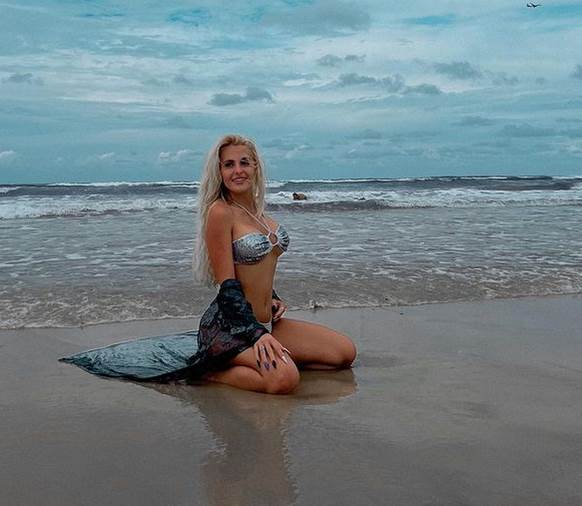 Našu pevačicu dečko prevario sa drugim muškarcem: Priznala da godinama ne može da ga preboli