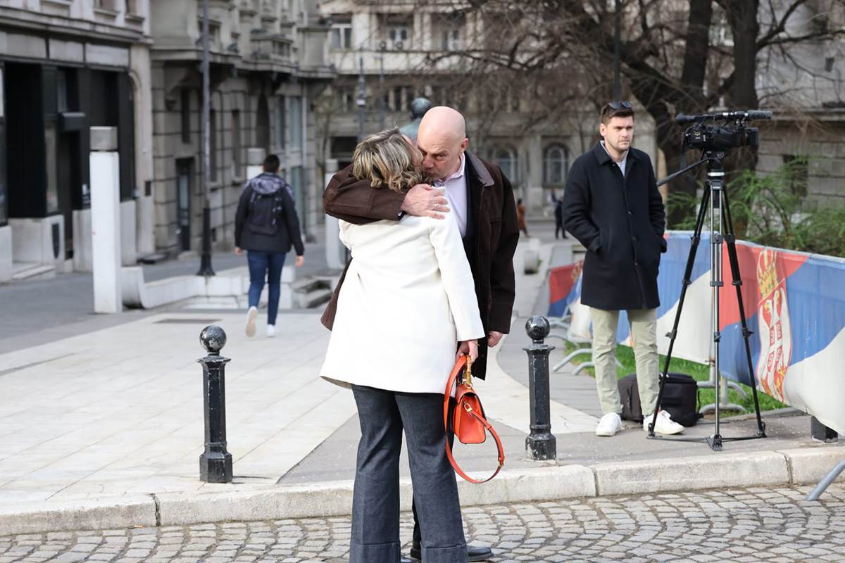 Pregovori Aleksandra Vučića i Branimira Nestorovića