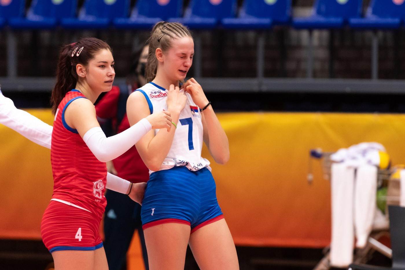 Aleksandra Uzelac i Bojana Gočanin tuguju zbog poraza