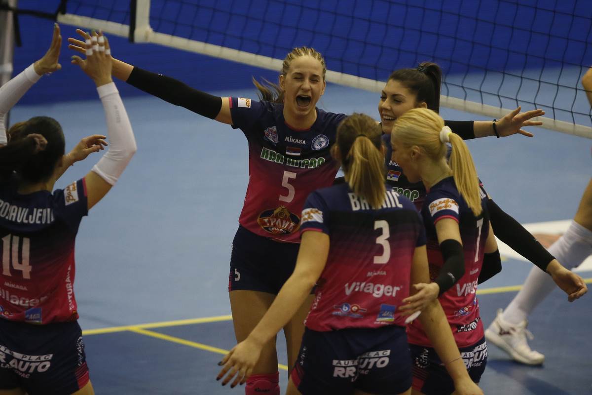 Aleksandra Uzelac (4).JPG