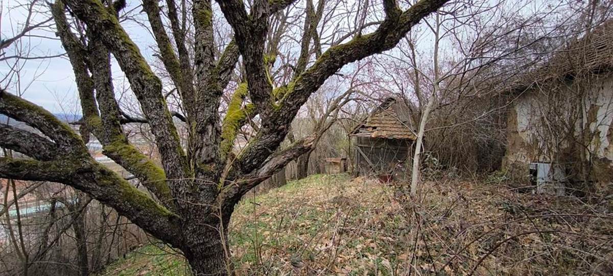 Prodaja kuća i placeva (5).jpg