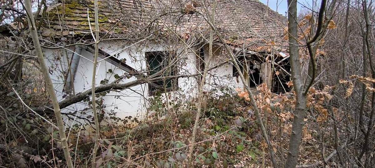 Prodaja kuća i placeva (6).jpg