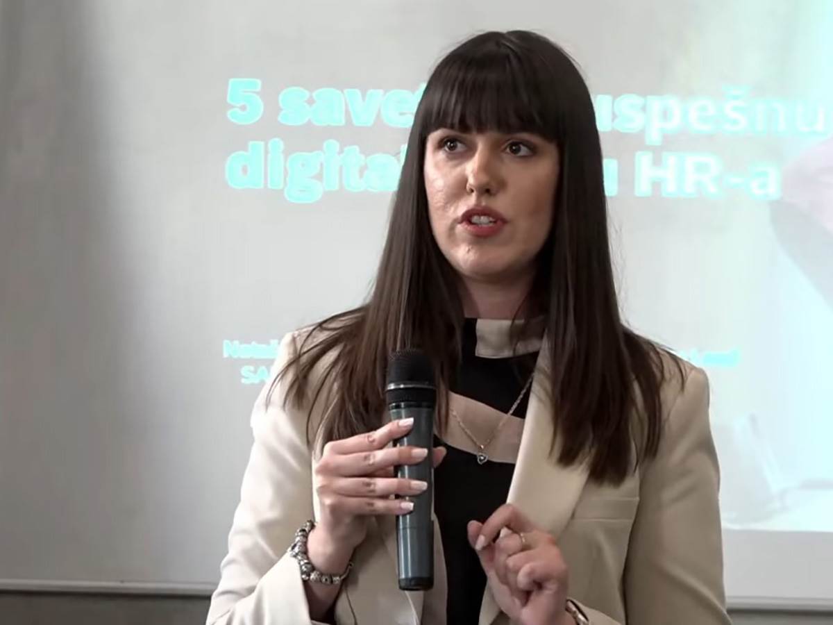 Nataša Rajevac (1) copy.jpg