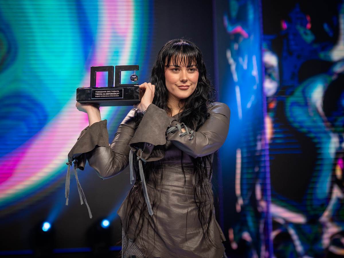 Teya Dora pre i posle