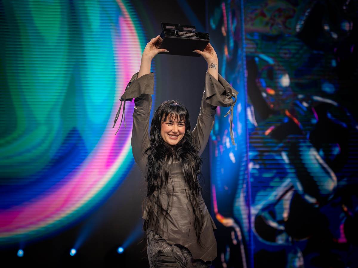 Simbolika odeće Teya Dore