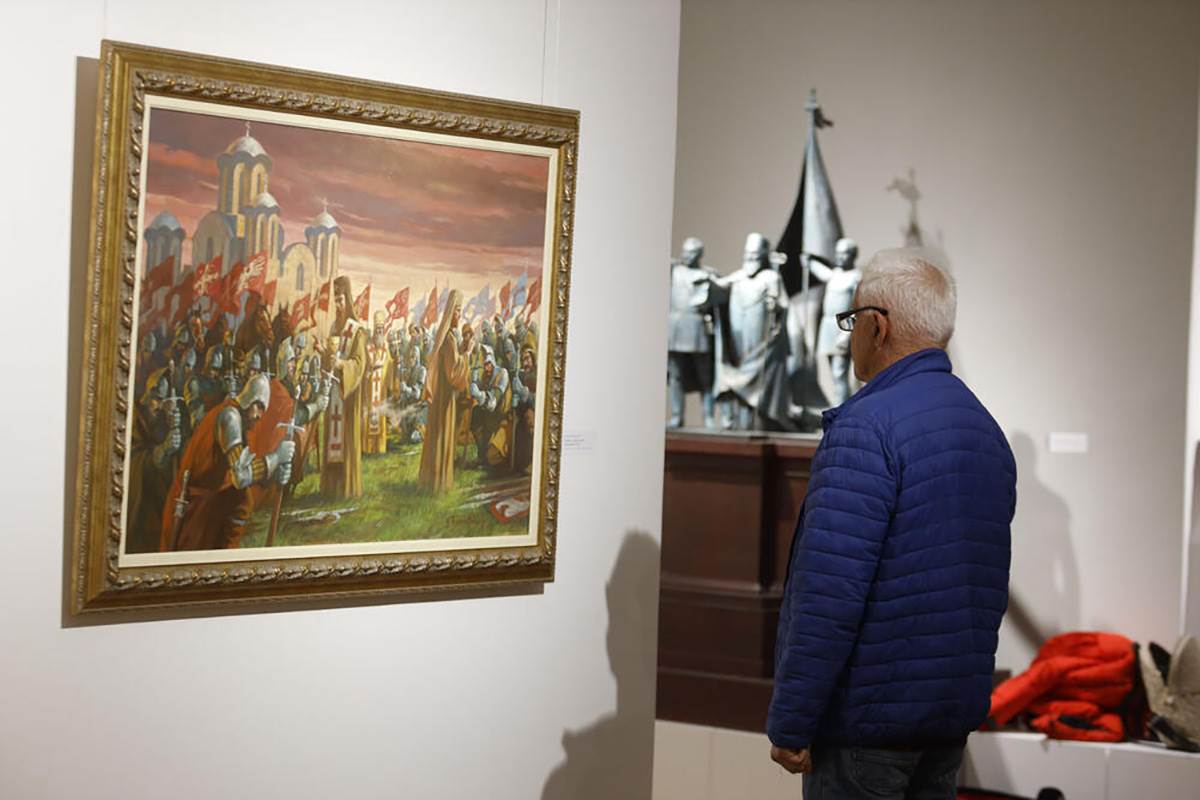 izložba u domu vojske Srbije (36).jpg