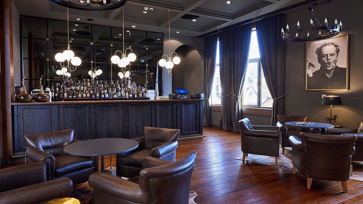 LIBERTADOR Cigar Bar & Lounge (3) (1) copy.jpg