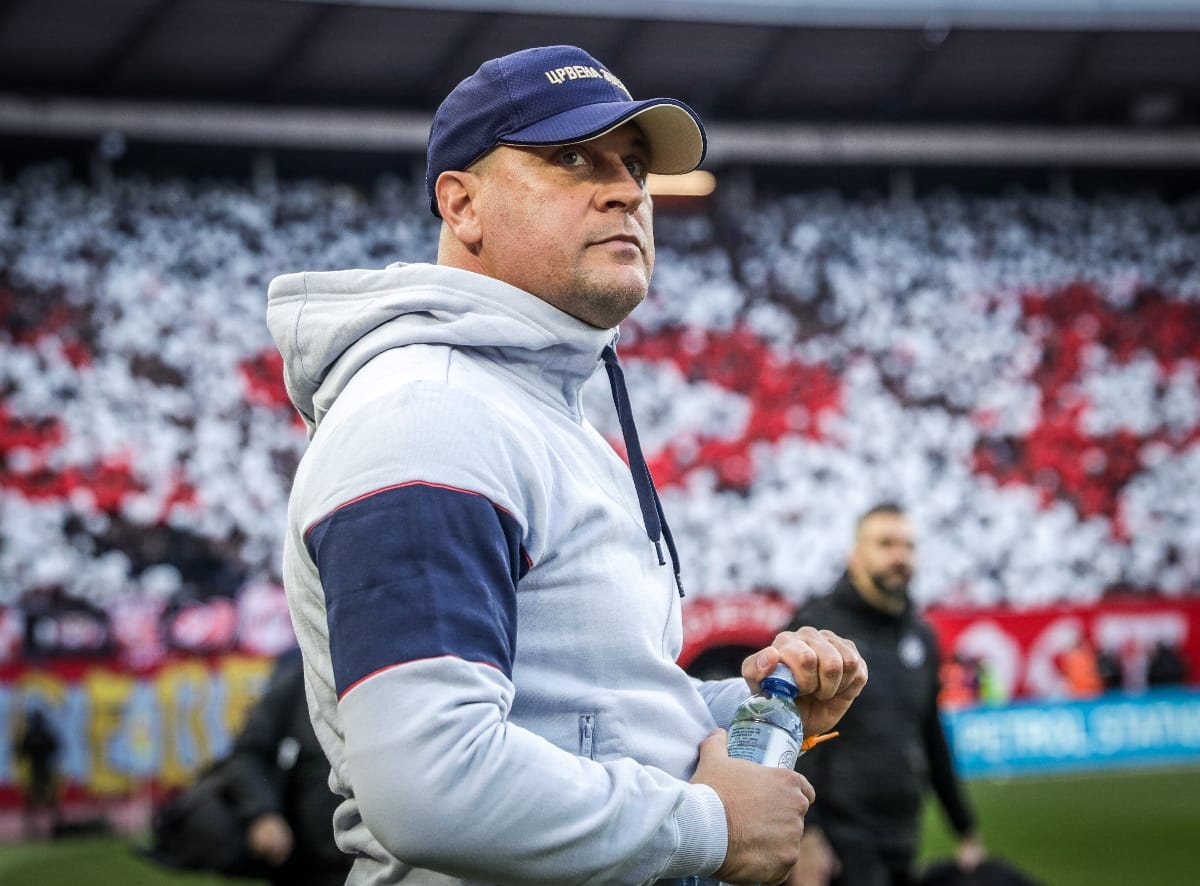 Vladan Milojević i Igor Duljaj pozdrav na derbiju Zvezda Partizan