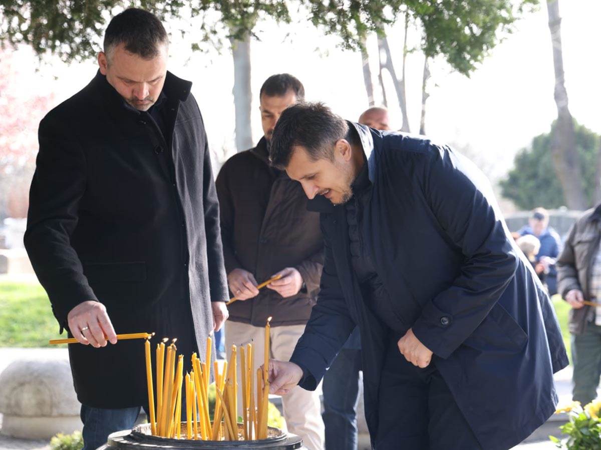 godisnjica ubistva Zorana Djindjica Novo groblje (2).jpg