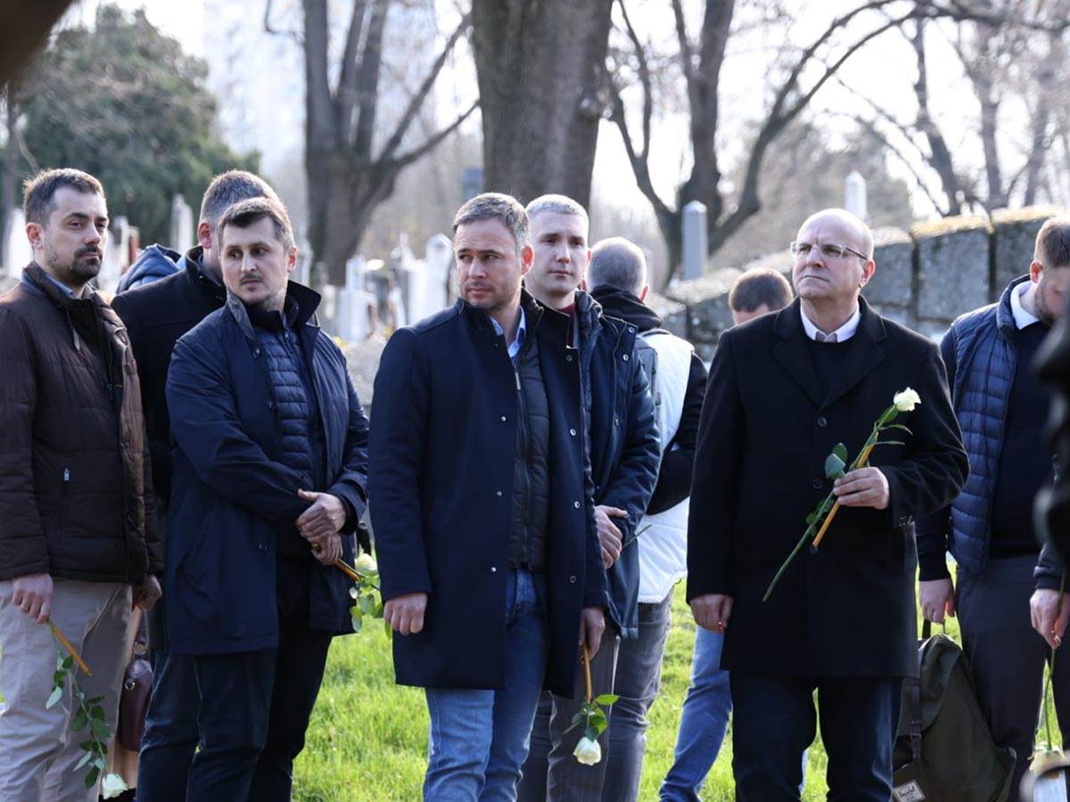 godisnjica ubistva Zorana Djindjica Novo groblje (7).jpg