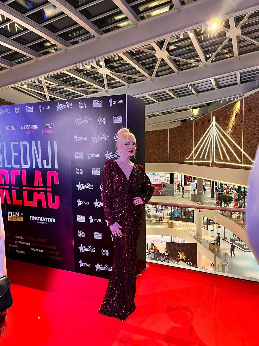 Premijera filma Poslednji strelac Nenad Jezdić neprepoznatljiv