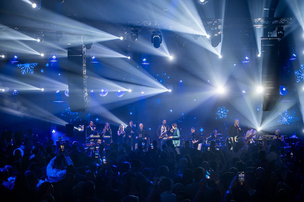 LiveProductionMWColaHighlight--13 copy.jpg