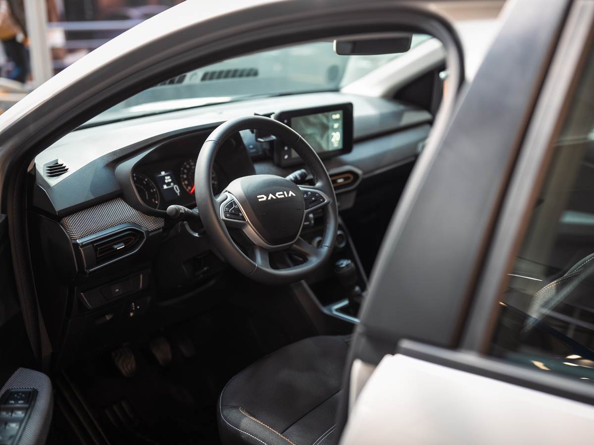 Sajam automiobila Dacia Sandero.jpg