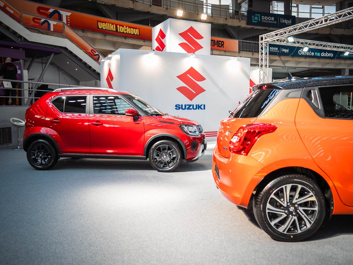 Suzuki-3.jpg
