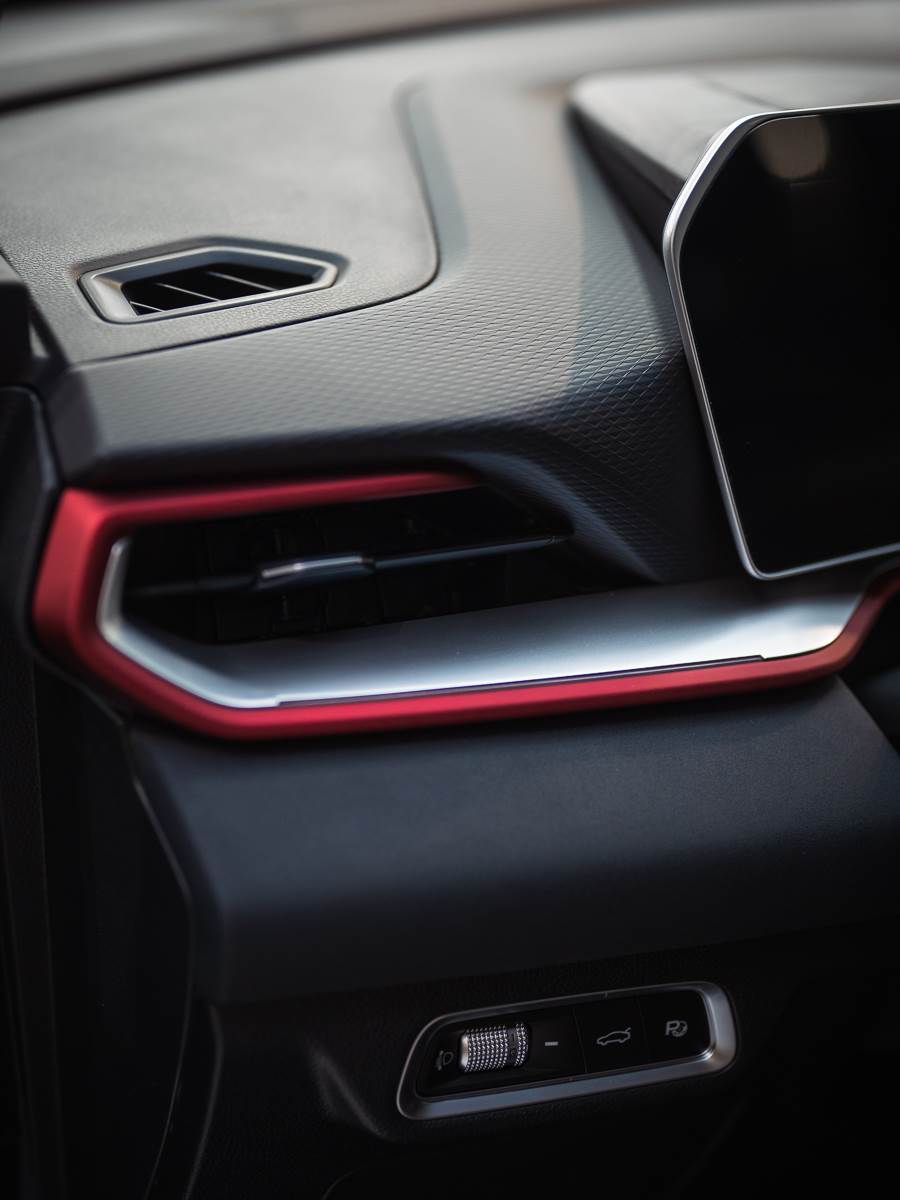 Sajam automiobila Geely Coolray-10.jpg