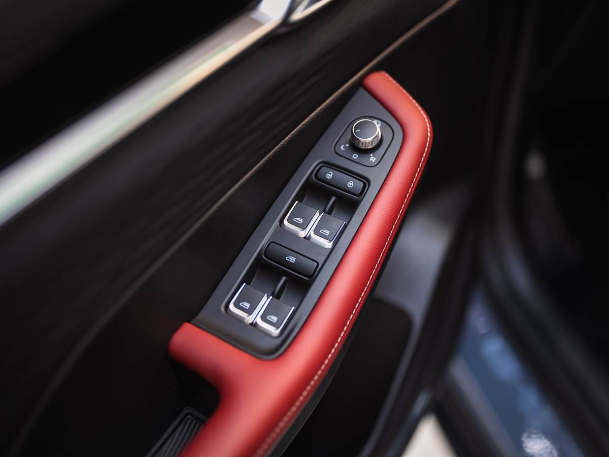 Sajam automiobila Geely Coolray-8.jpg