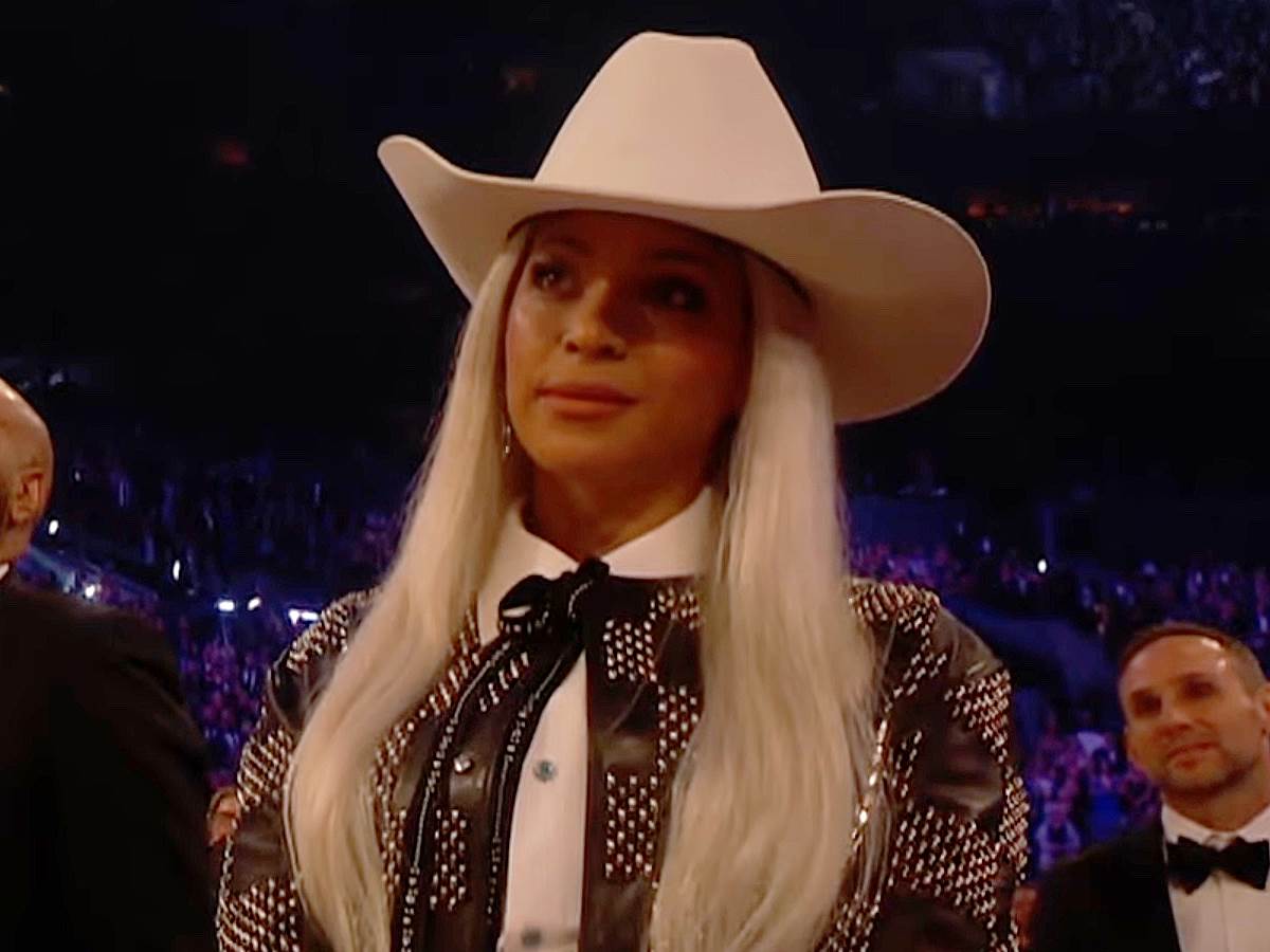 bijonse na dodeli gremija.jpg