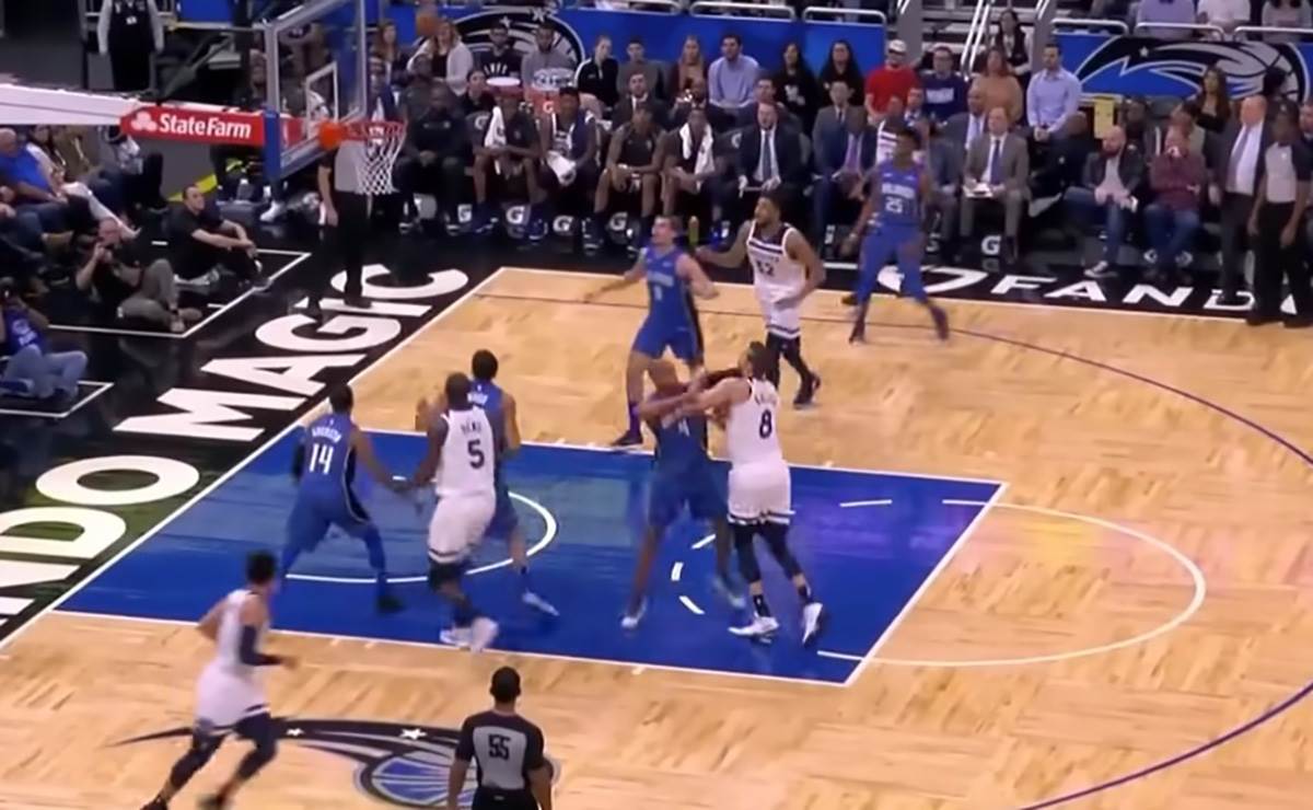 Arron Afflalo, Nemanja Bjelica (4).jpg