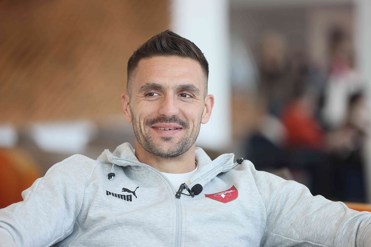 Dušan Tadić (20).jpg