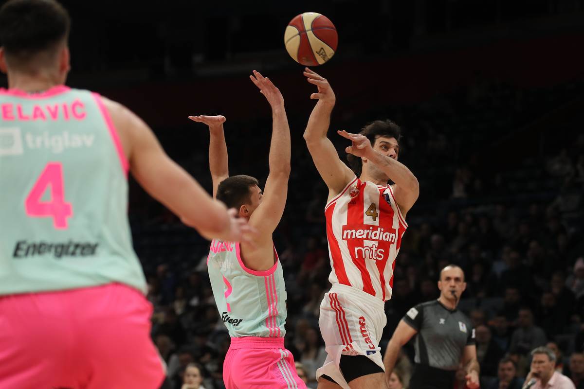 Zvezda Aba liga (25).JPG