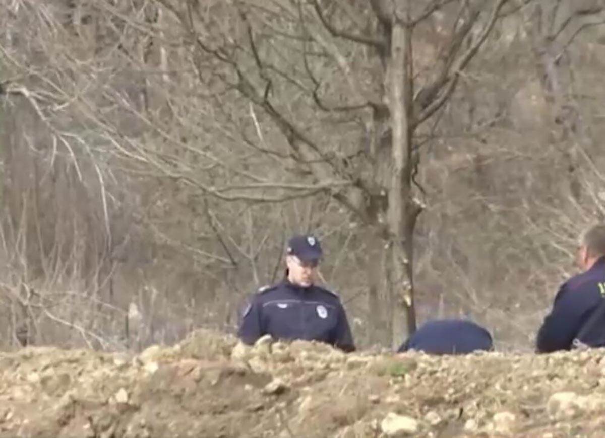 otkriveno zašto bageri čiste teren oko kuće gde je nestala Danka (5).jpg