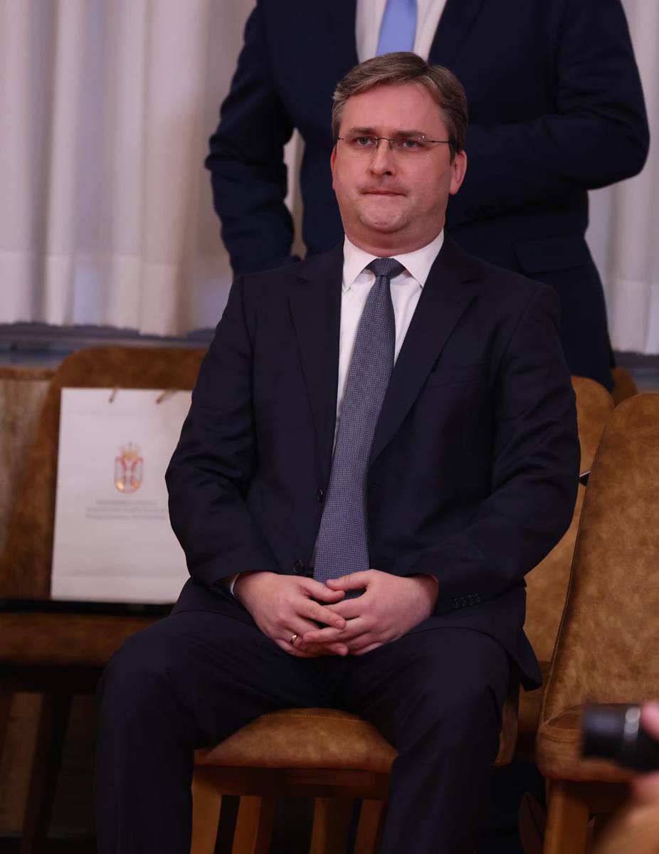 Aleksandar Vučić: Dug FK Partizan je 50 miliona evra