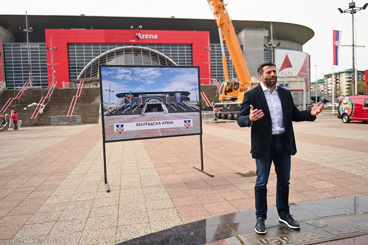 Šapić, Beogradska arena (6).jpg