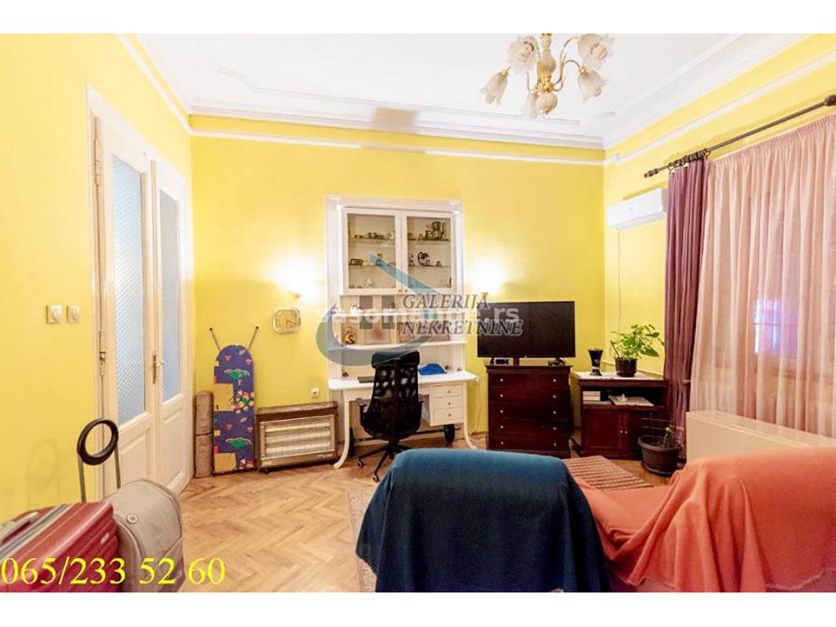 Vracar, Krunski venac - Prote Mateje 66m2, 240.000e copy.jpg