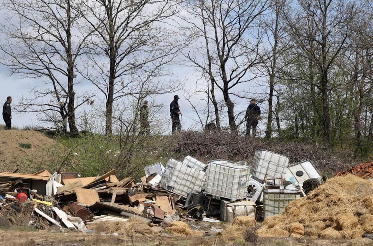 FOTOGRAFIJE SA MESTA NESTANKA DANKE ILIĆ (22) copy.jpg