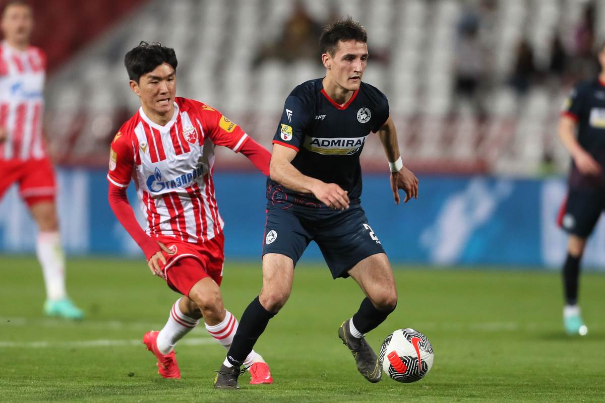 Crvena zvezda Železničar, poznati zovu na stadion