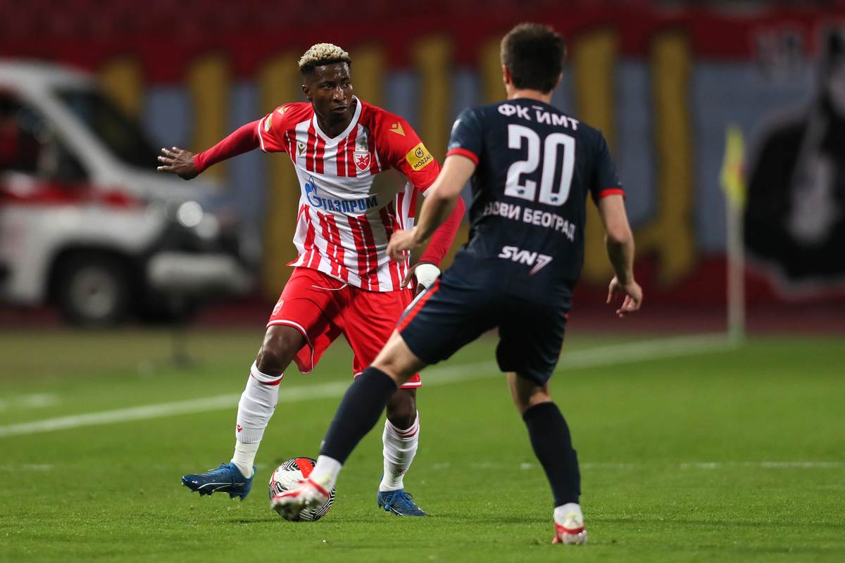 Crvena zvezda Železničar, poznati zovu na stadion