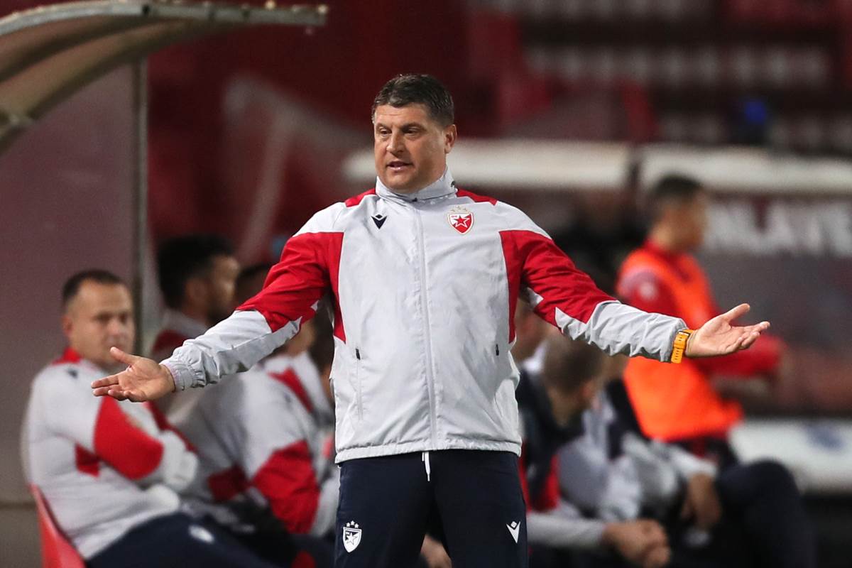 Crvena zvezda Železničar, poznati zovu na stadion