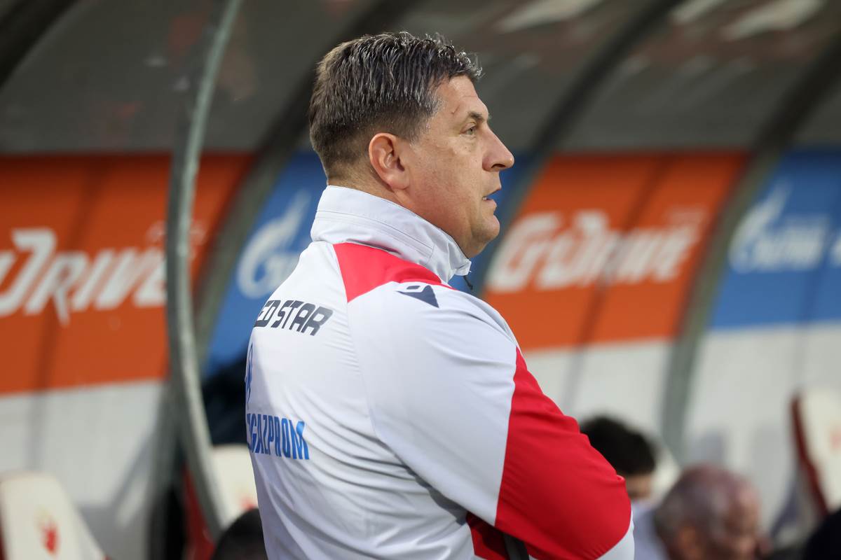 Crvena zvezda Železničar, poznati zovu na stadion