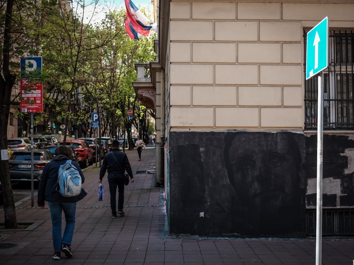 Murali GTR unisteni crnom bojom (9).jpg