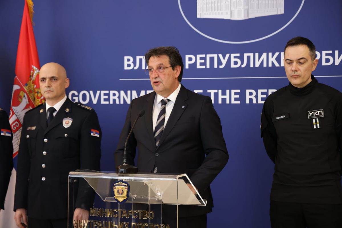 gašić (6) copy.jpg