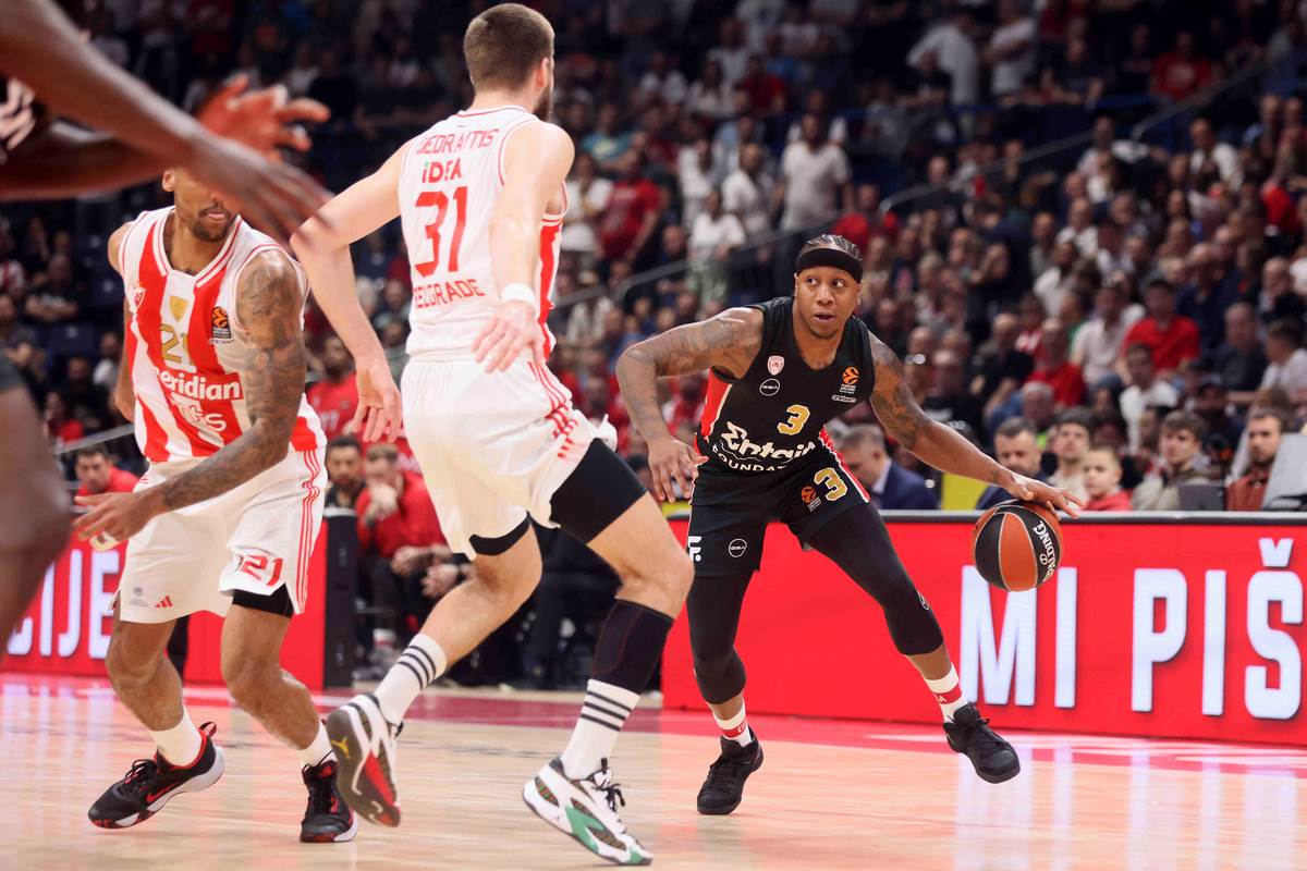 Crvena Zvezda Olimpijakos (9).JPG