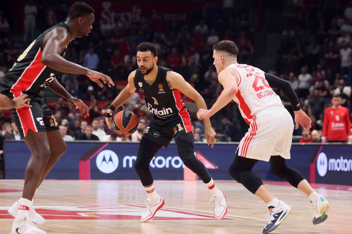 Crvena Zvezda Olimpijakos (5).JPG