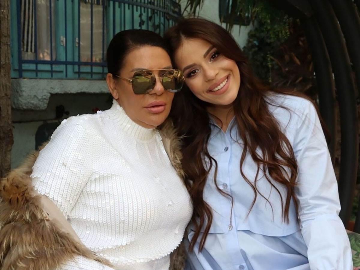 Slađa Trajković i snajka (3).jpg