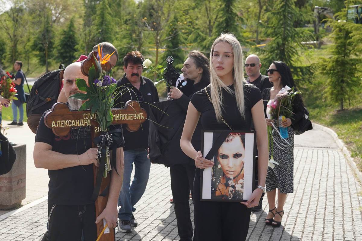 sladjana_milosevic_sahrana_08042024_0139.jpg